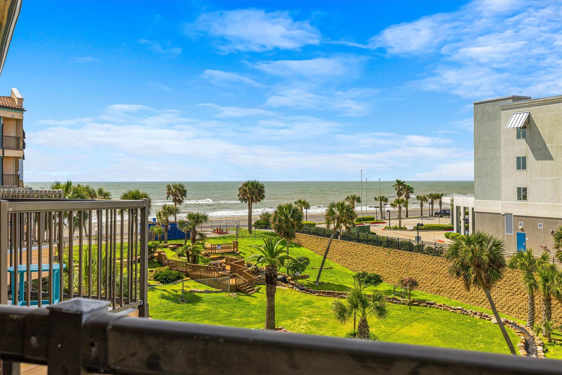 9520 Seawall Boulevard, #319, Galveston, TX 77554 9520 Seawall Boulevard, #319, Galveston, TX 77554