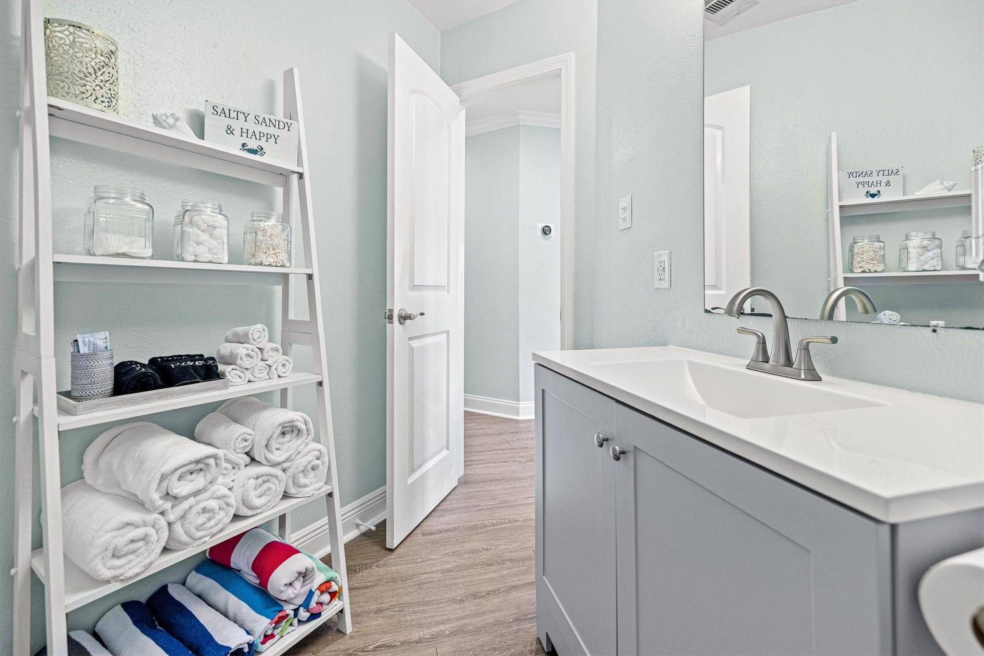 9520 Seawall Boulevard, #319, Galveston, TX 77554 9520 Seawall Boulevard, #319, Galveston, TX 77554