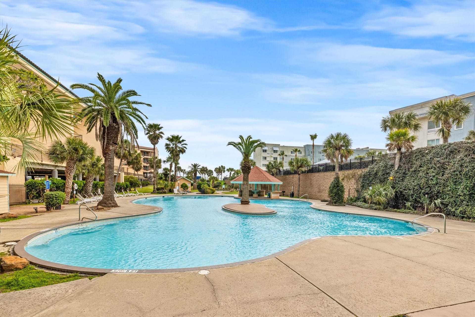 9520 Seawall Boulevard, #319, Galveston, TX 77554 9520 Seawall Boulevard, #319, Galveston, TX 77554