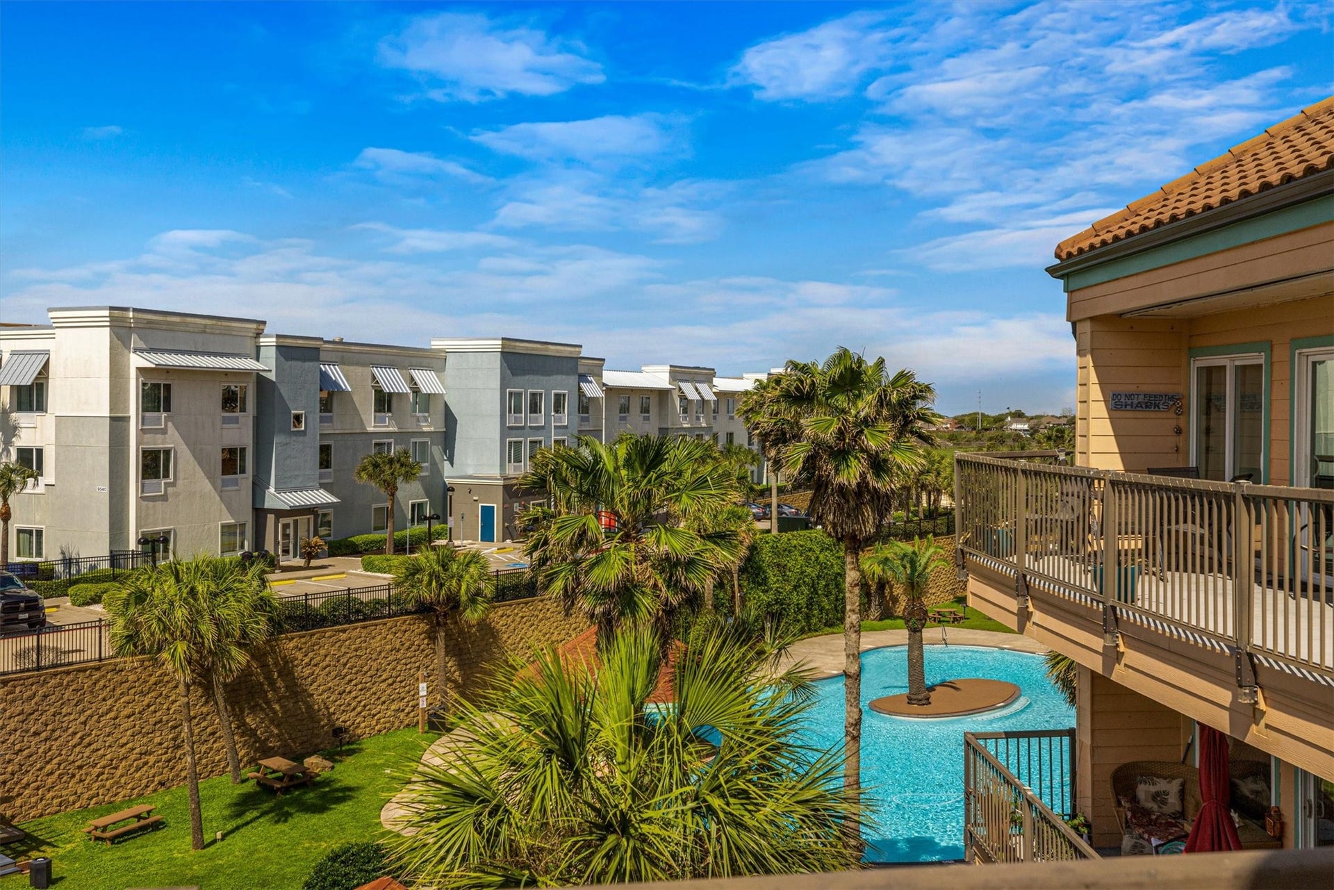 9520 Seawall Boulevard, #319, Galveston, TX 77554 9520 Seawall Boulevard, #319, Galveston, TX 77554