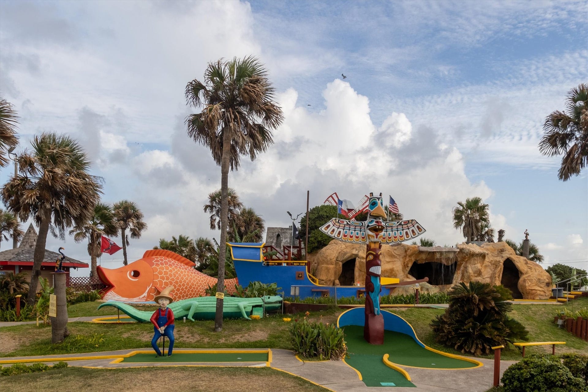 9520 Seawall Boulevard, #319, Galveston, TX 77554 9520 Seawall Boulevard, #319, Galveston, TX 77554