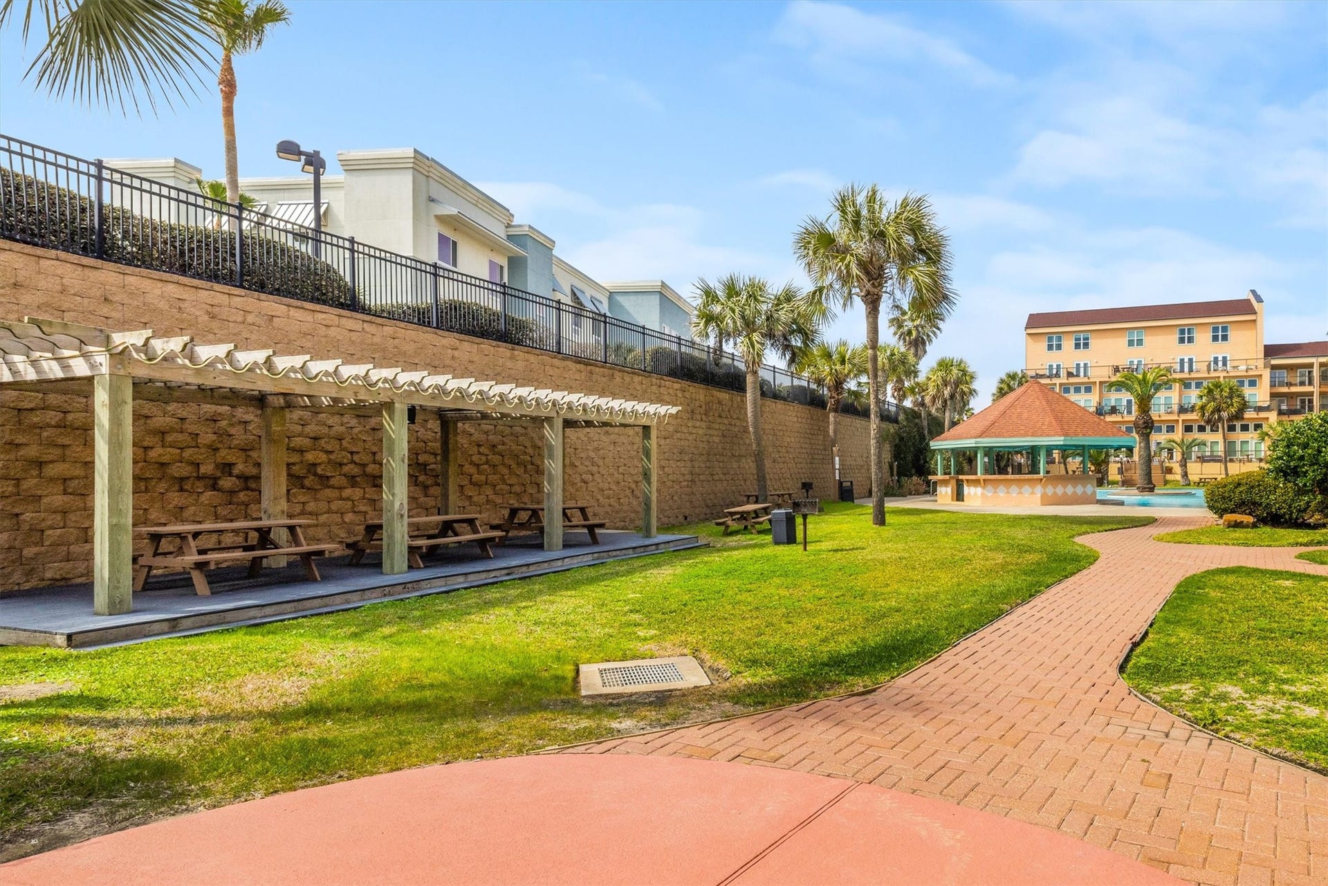 9520 Seawall Boulevard, #319, Galveston, TX 77554 9520 Seawall Boulevard, #319, Galveston, TX 77554