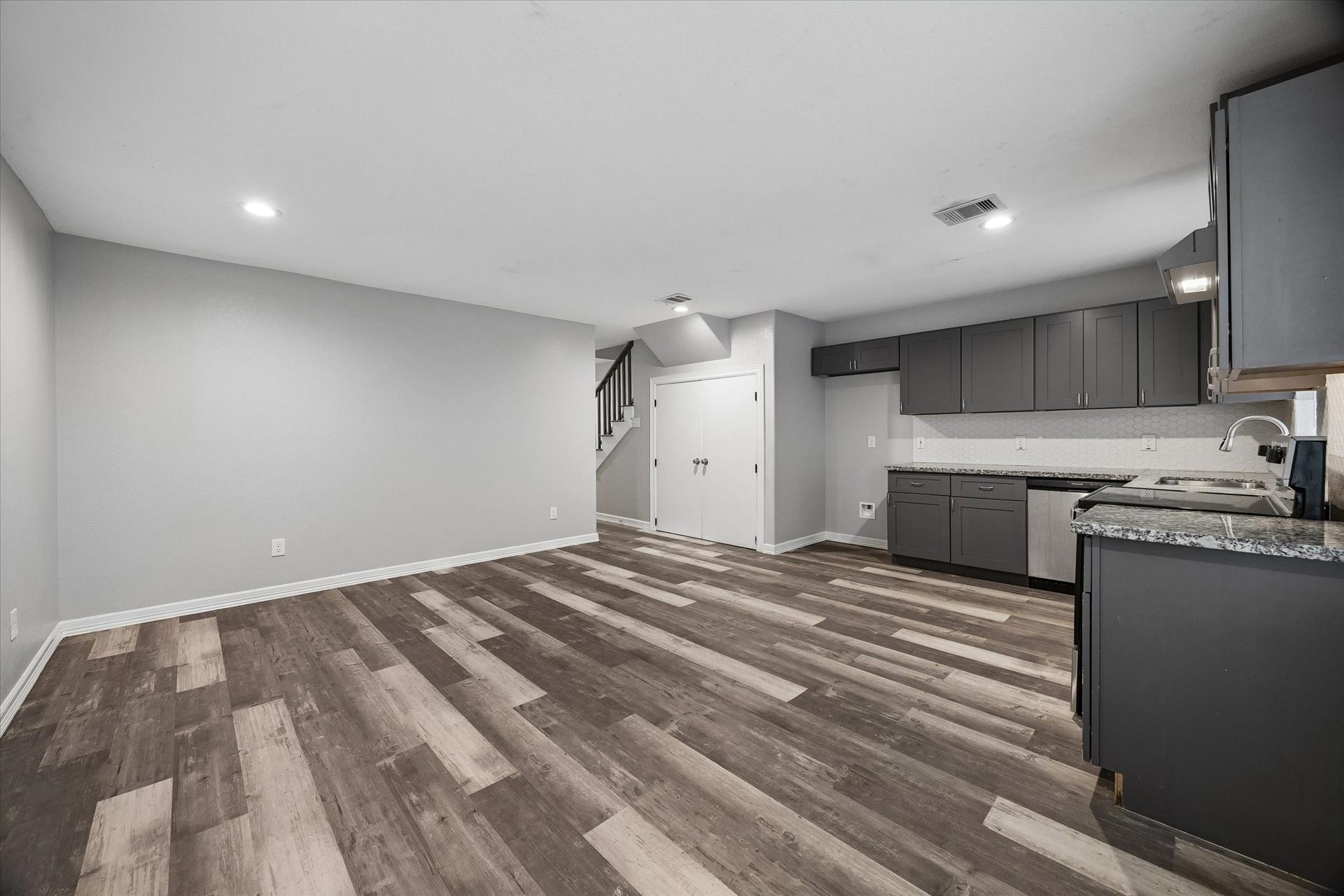 1894 Dolly Wright Street, Houston, TX 77088 1894 Dolly Wright Street, Houston, TX 77088