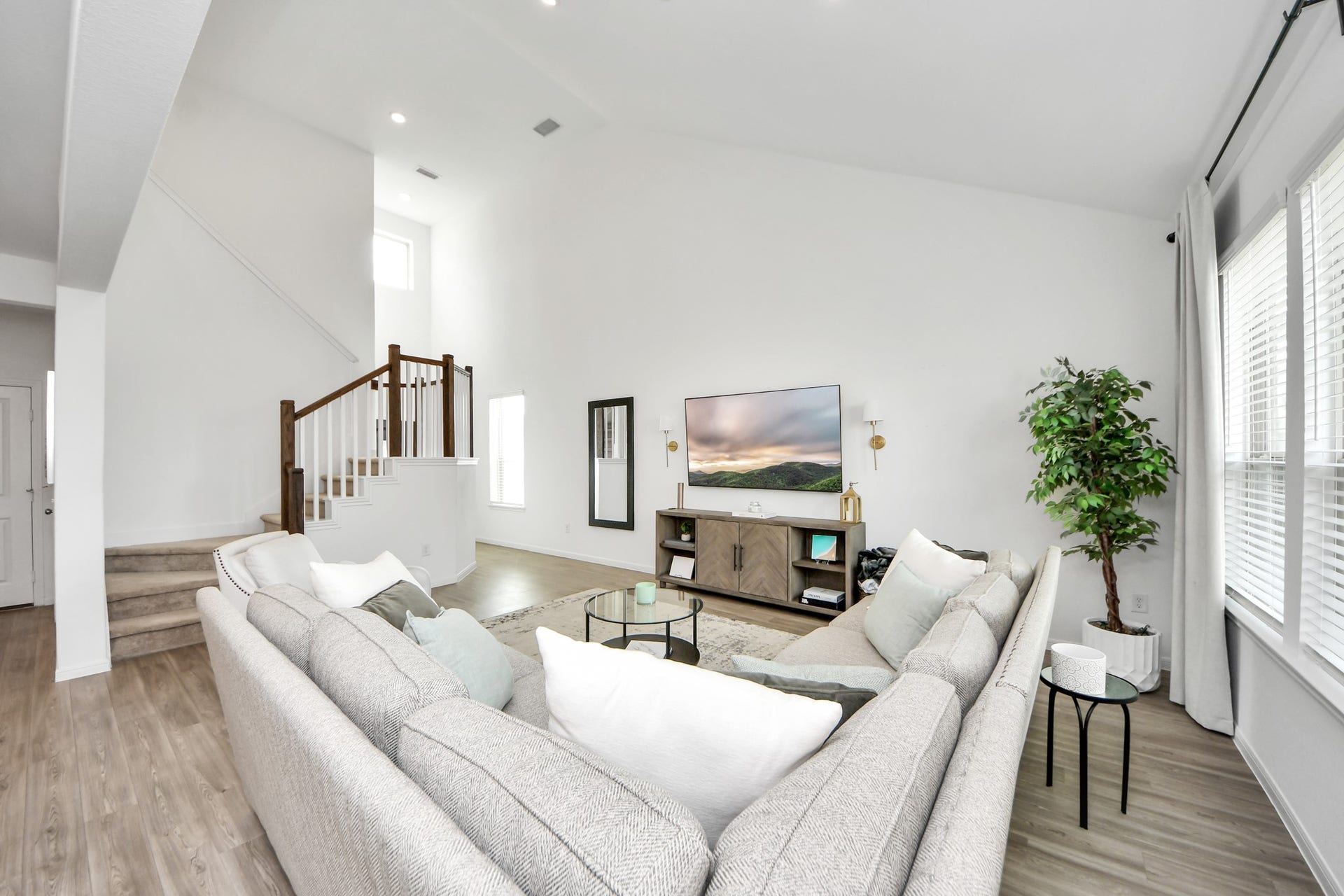1055 Greenshank Drive, Katy, TX 77493 1055 Greenshank Drive, Katy, TX 77493