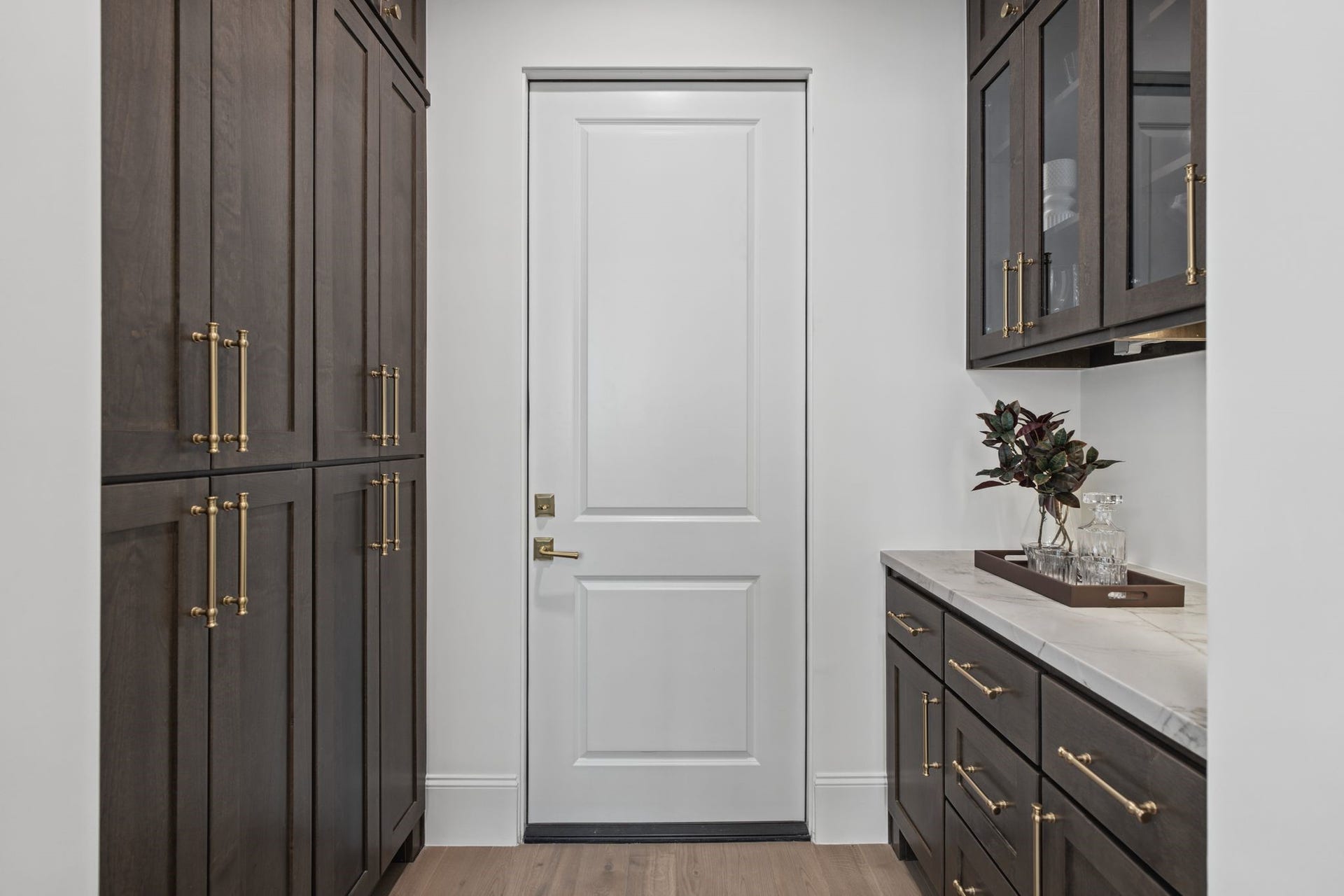 25 Wentworth Gate Path, Houston, TX 77027 25 Wentworth Gate Path, Houston, TX 77027