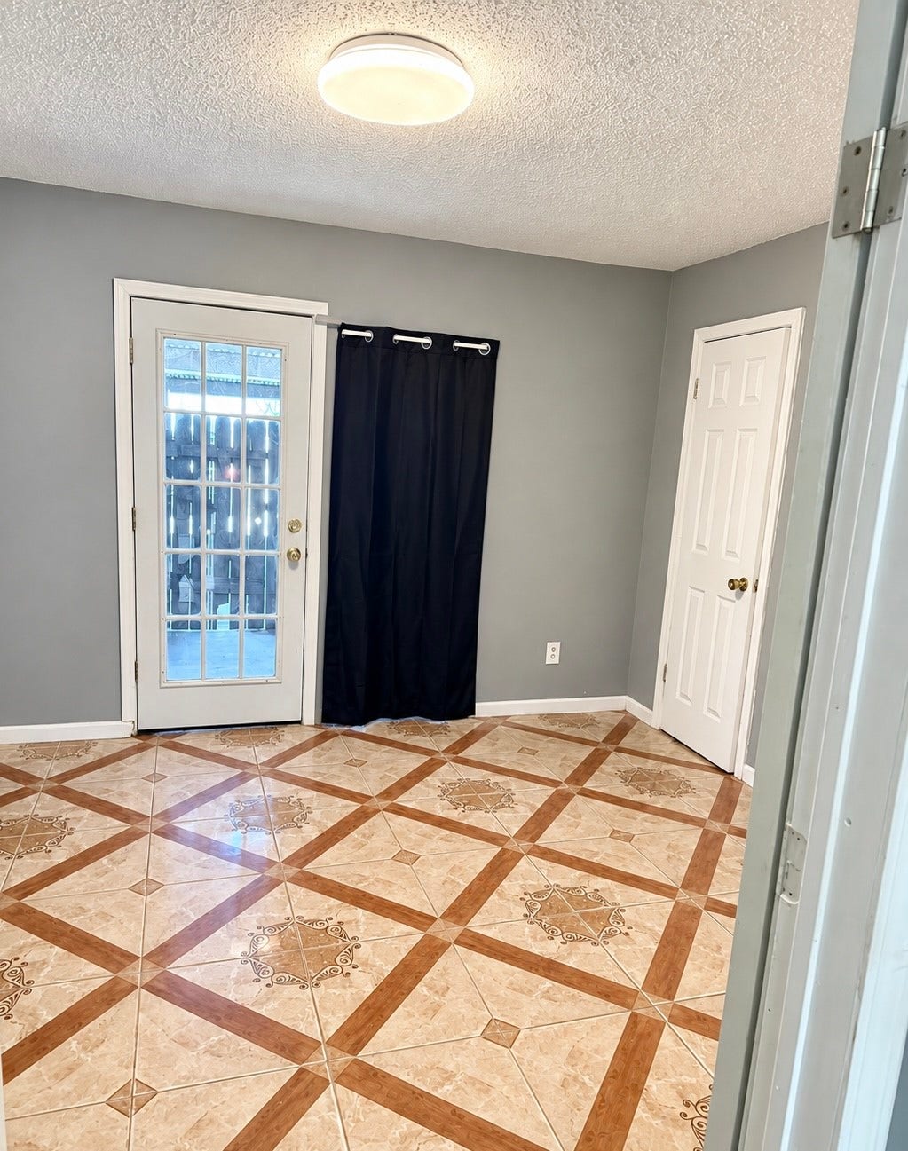 600 S Allen Genoa Road, #A3, South Houston, TX 77587 Bonus room