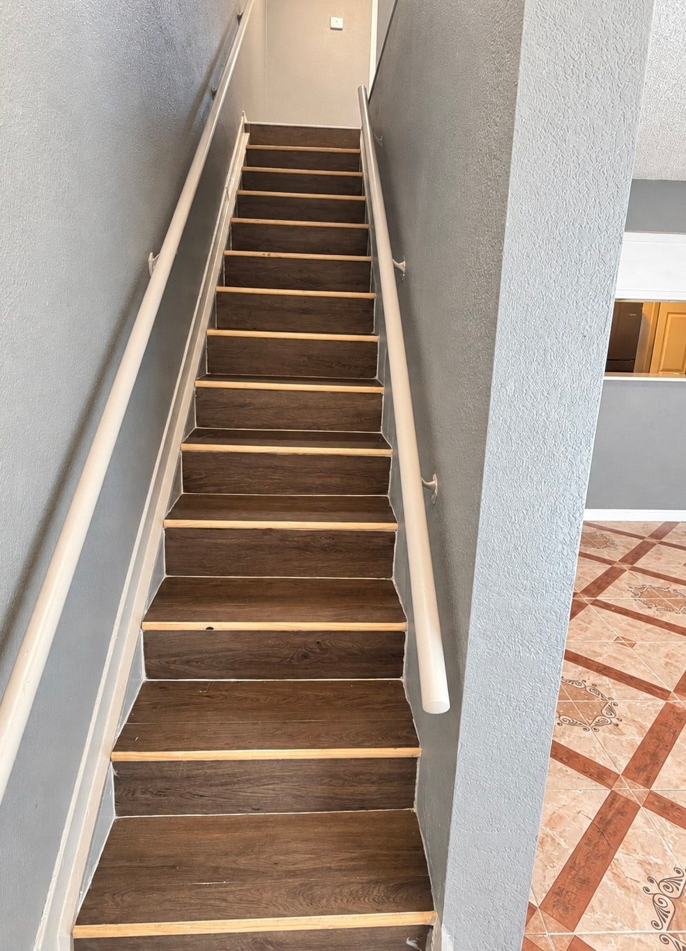 600 S Allen Genoa Road, #A3, South Houston, TX 77587 stairs