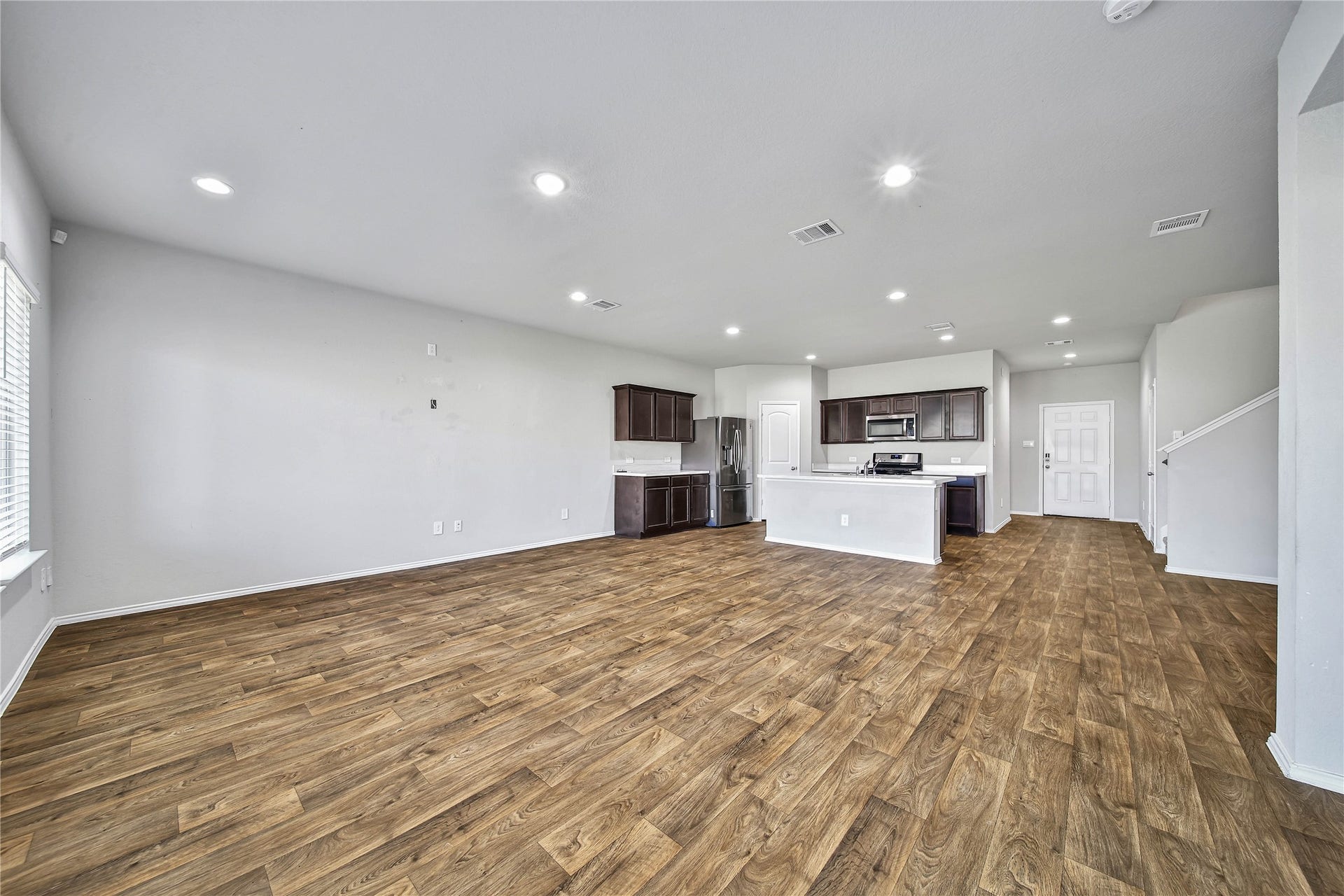 21323 Pine Mill Drive, New Caney, TX 77357 21323 Pine Mill Drive, New Caney, TX 77357