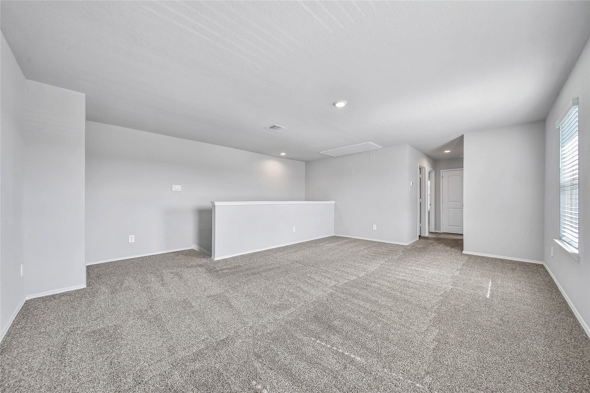 21323 Pine Mill Drive, New Caney, TX 77357 21323 Pine Mill Drive, New Caney, TX 77357