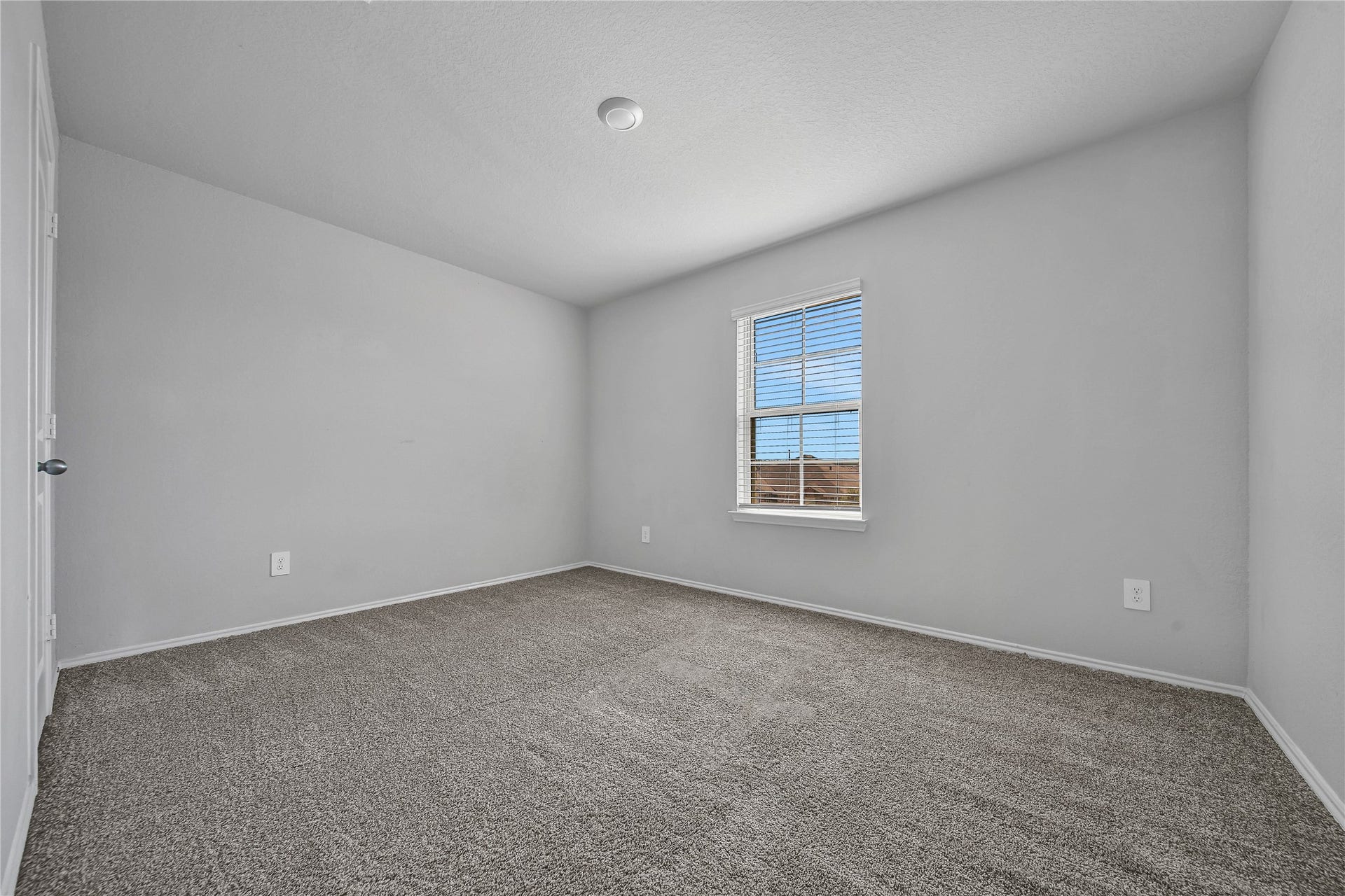 21323 Pine Mill Drive, New Caney, TX 77357 21323 Pine Mill Drive, New Caney, TX 77357