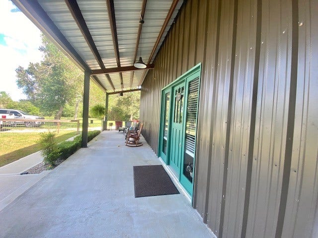 7834 County Road 255, Damon, TX 77430 7834 County Road 255, Damon, TX 77430