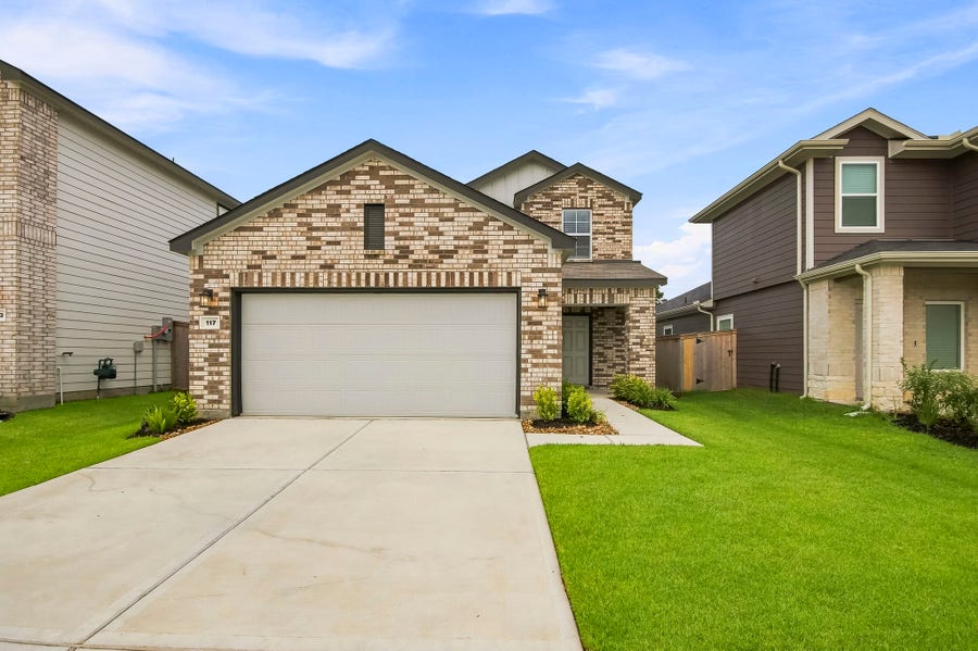 Property photo for 177 Rising Cedar Lane, Hockley, TX