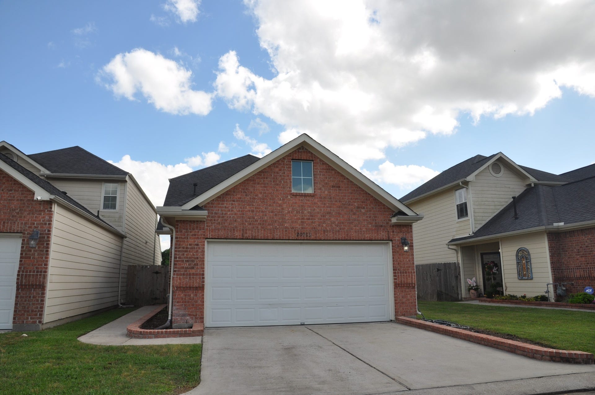20913 Sunrise Pine View Lane, Katy, TX 77450