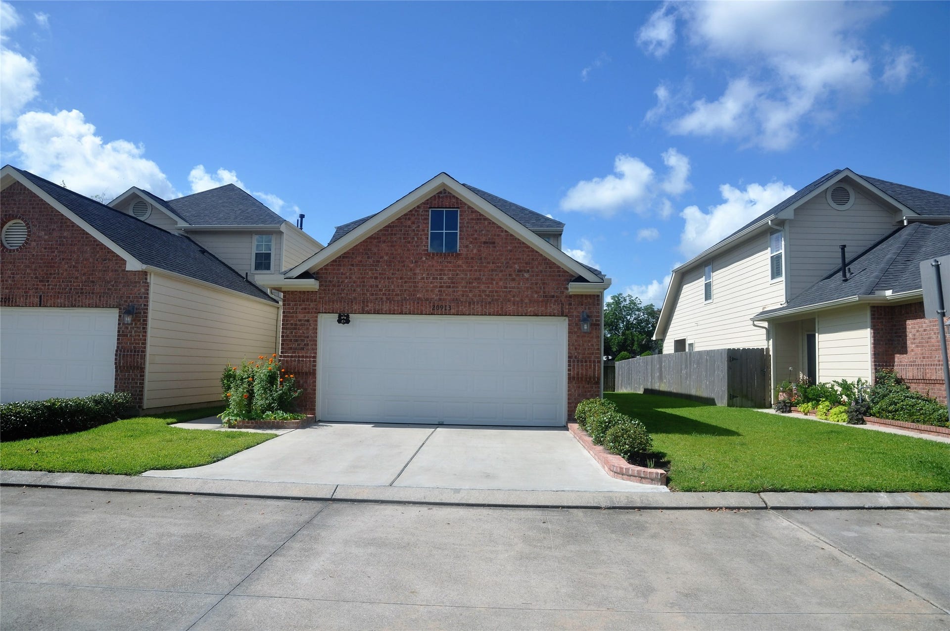 20913 Sunrise Pine View Lane, Katy, TX 77450