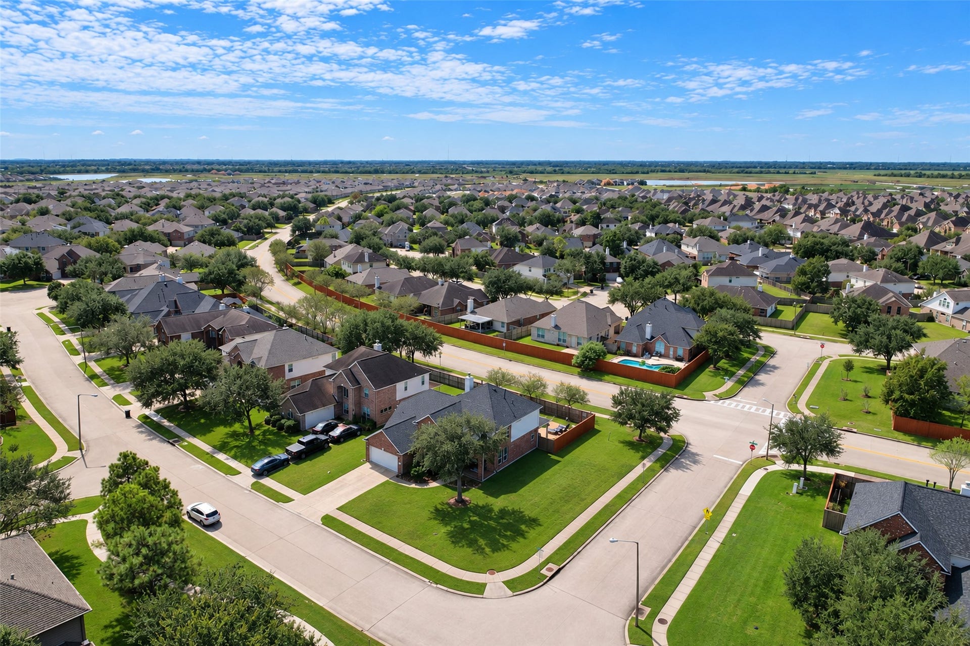 2207 Longspur Lane, League City, TX 77573 2207 Longspur Lane, League City, TX 77573