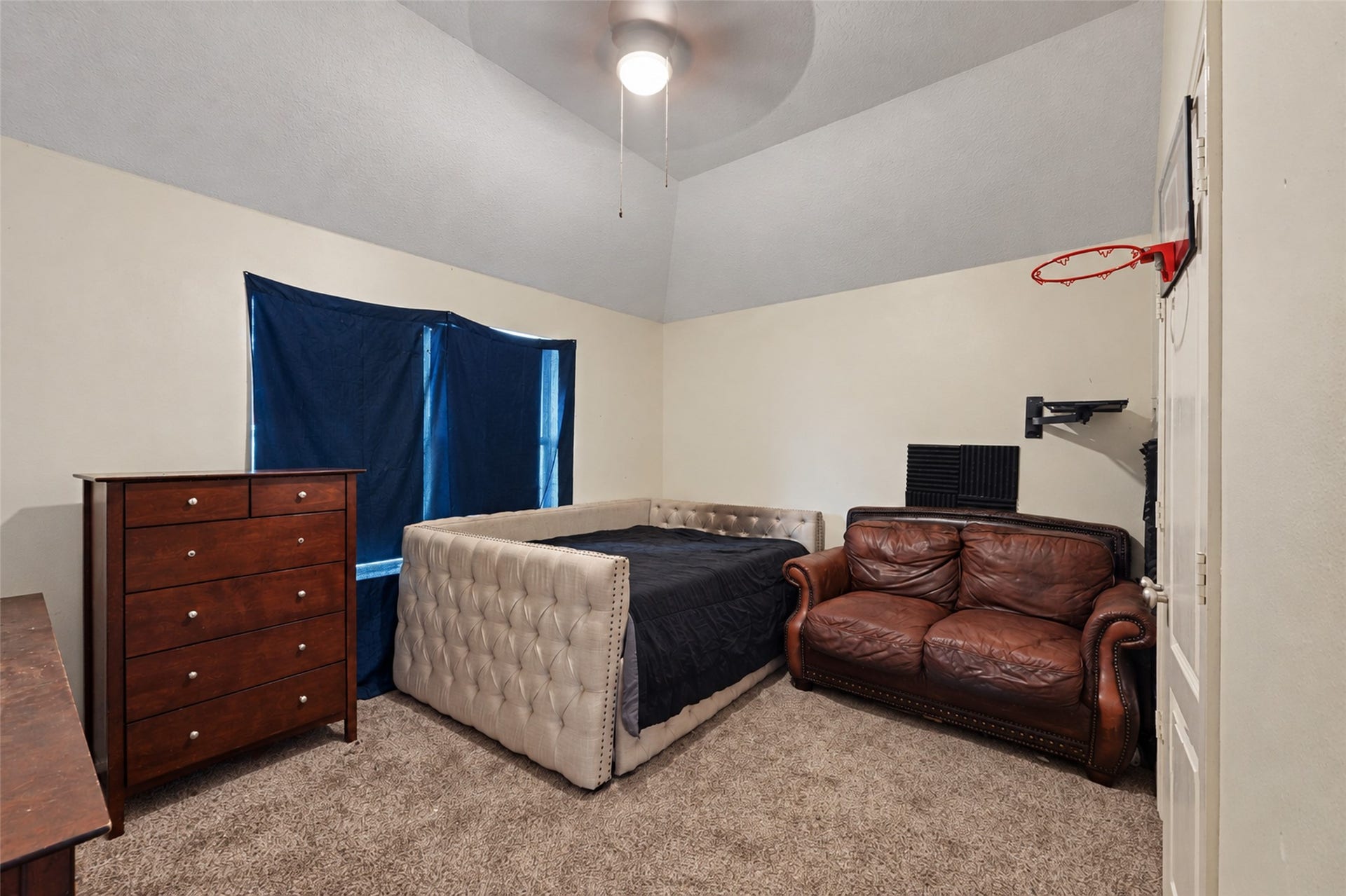 2207 Longspur Lane, League City, TX 77573 2207 Longspur Lane, League City, TX 77573