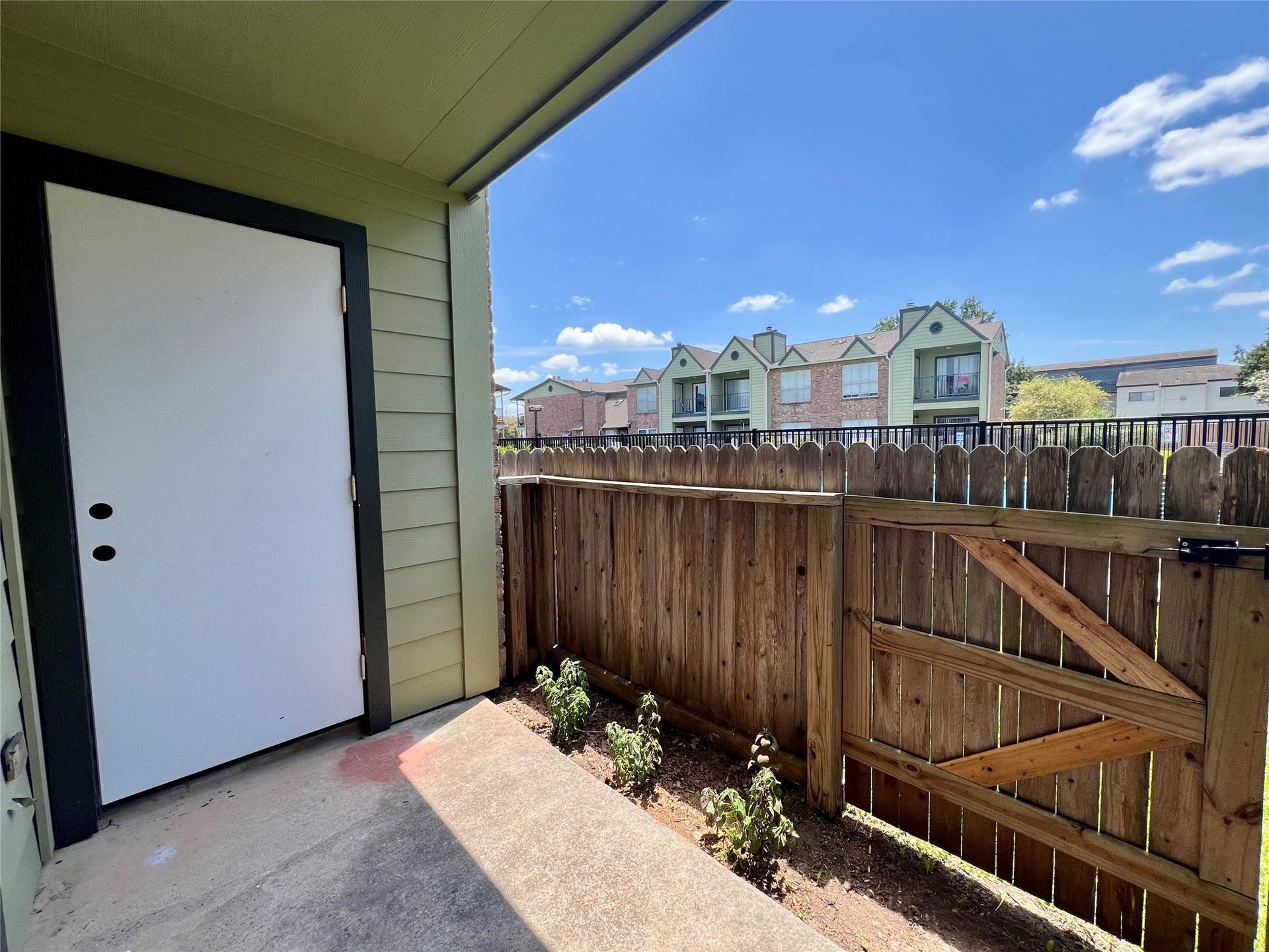 18800 Egret Bay Boulevard, #1201, Webster, TX 77058 18800 Egret Bay Boulevard, #1201, Webster, TX 77058