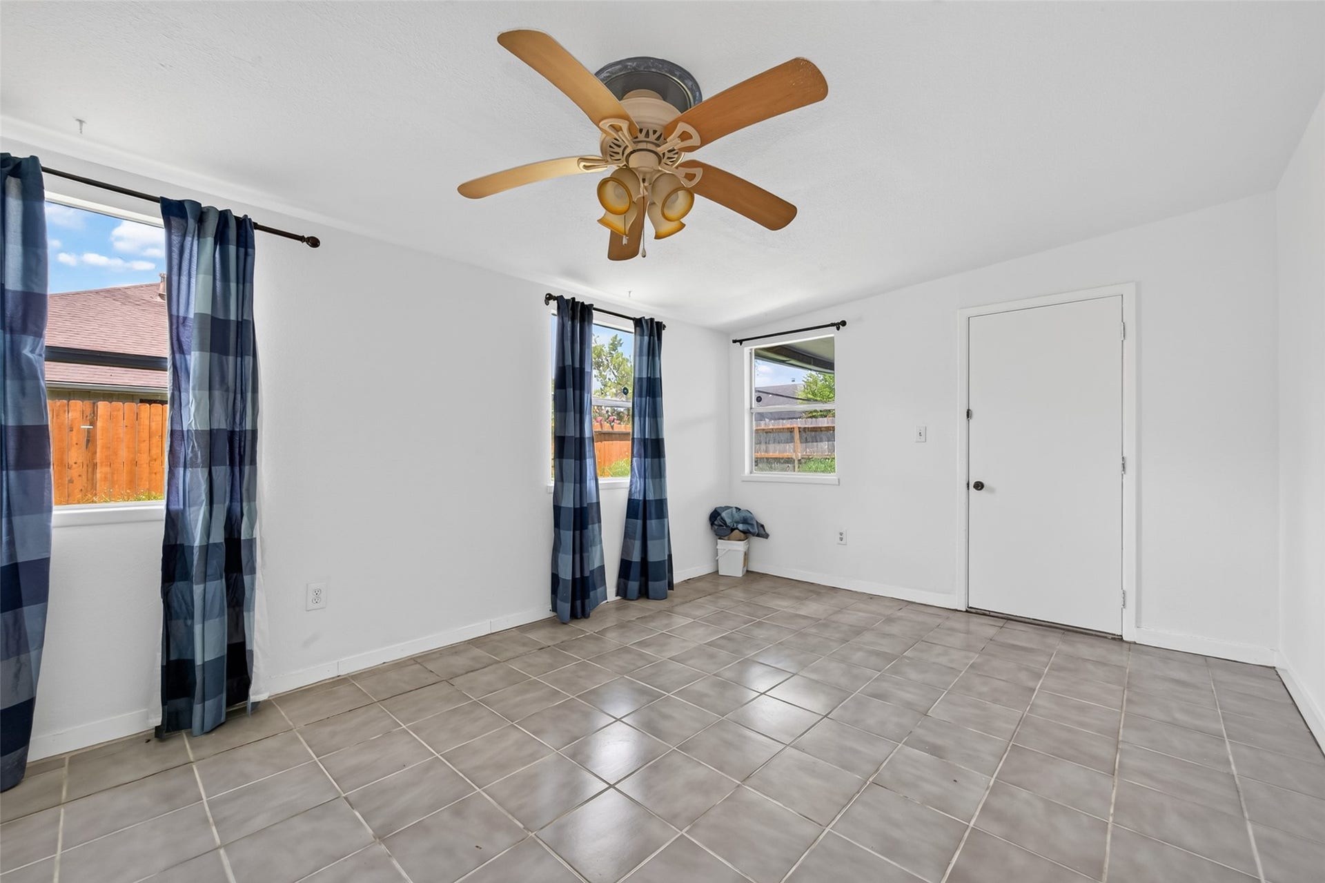 12214 Doe Meadow Drive, Stafford, TX 77477 12214 Doe Meadow Drive, Stafford, TX 77477