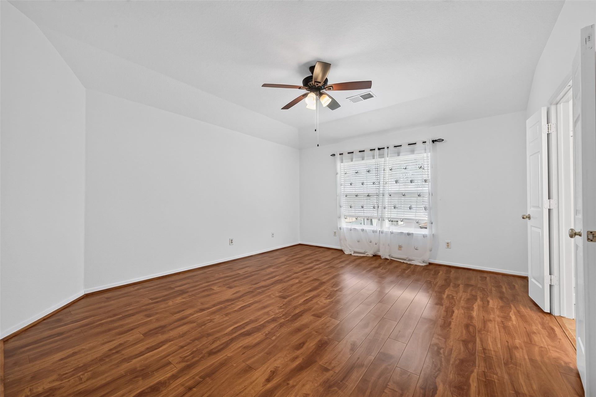 12214 Doe Meadow Drive, Stafford, TX 77477 12214 Doe Meadow Drive, Stafford, TX 77477