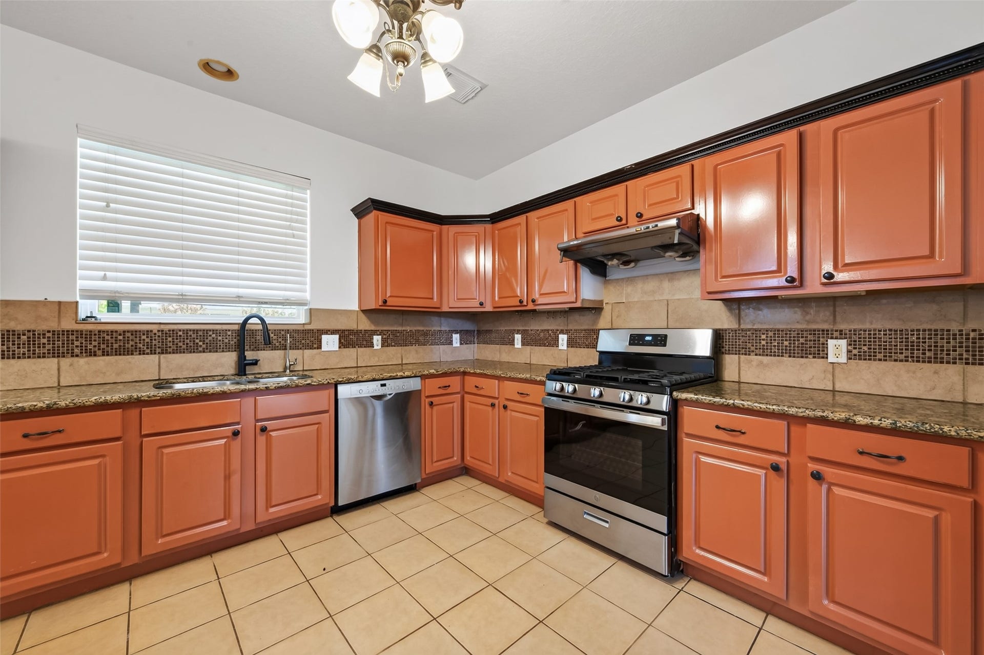 12214 Doe Meadow Drive, Stafford, TX 77477 12214 Doe Meadow Drive, Stafford, TX 77477