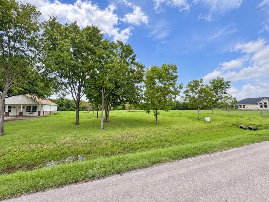 Property photo for 0 Virginia Avenue, League City, TX