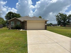 527 Wellshire Drive, West Columbia, TX 77486 527 Wellshire Drive, West Columbia, TX 77486
