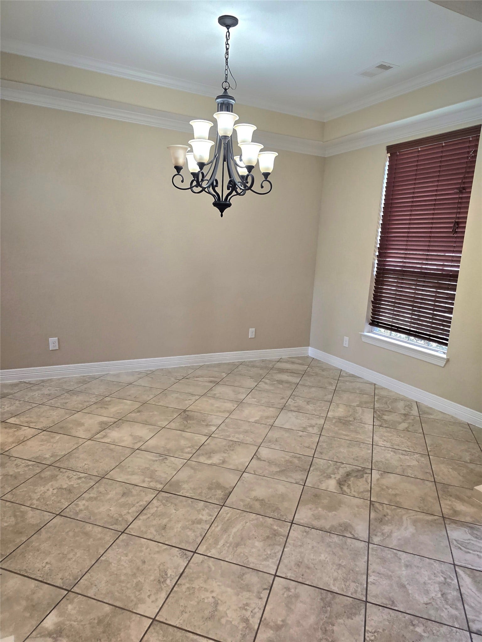 10 Val Delsa Court, Missouri City, TX 77459 10 Val Delsa Court, Missouri City, TX 77459