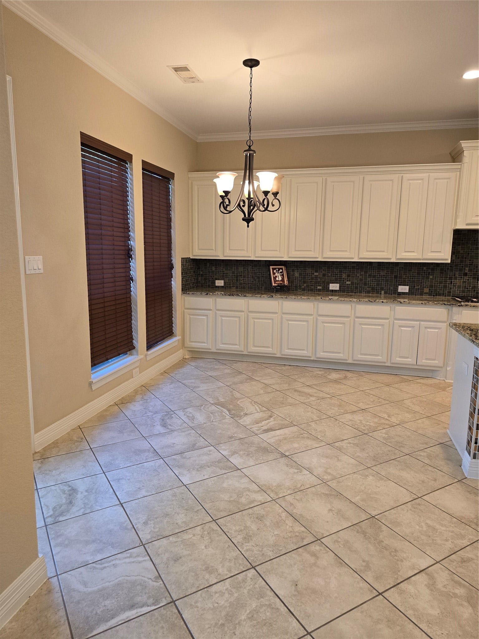 10 Val Delsa Court, Missouri City, TX 77459 10 Val Delsa Court, Missouri City, TX 77459