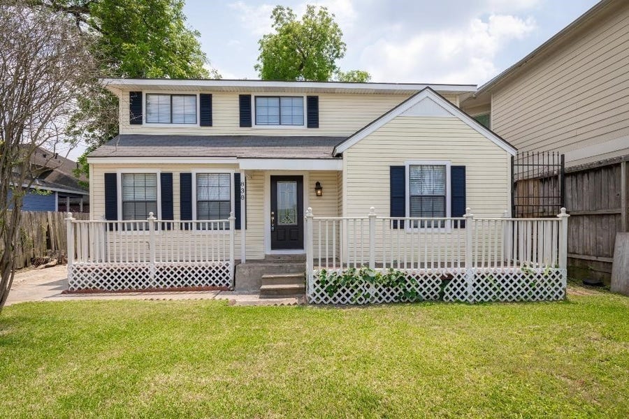 Property photo for 838 E 29th Street, Houston, TX