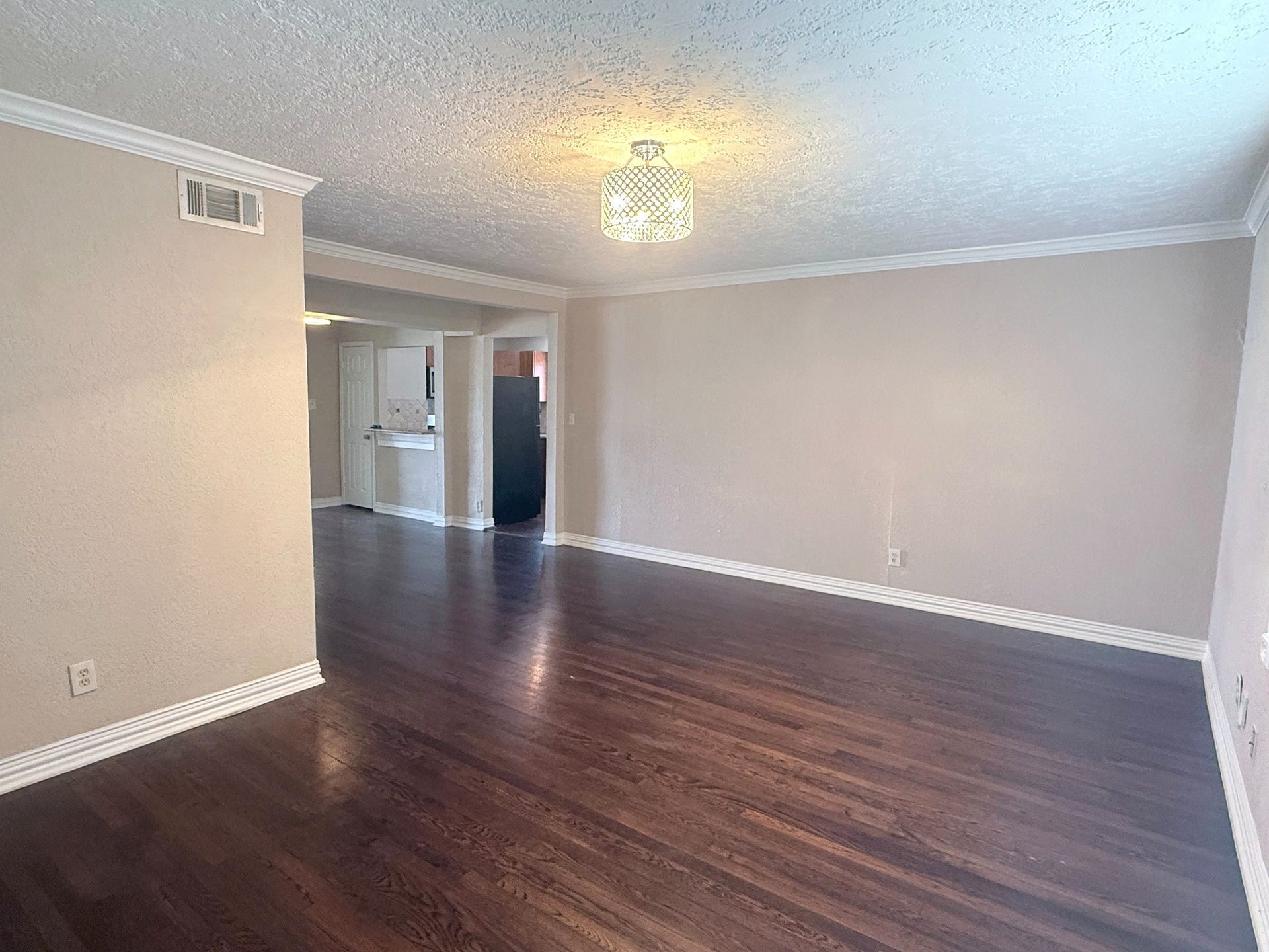 838 E 29th Street, Houston, TX 77009 838 E 29th Street, Houston, TX 77009