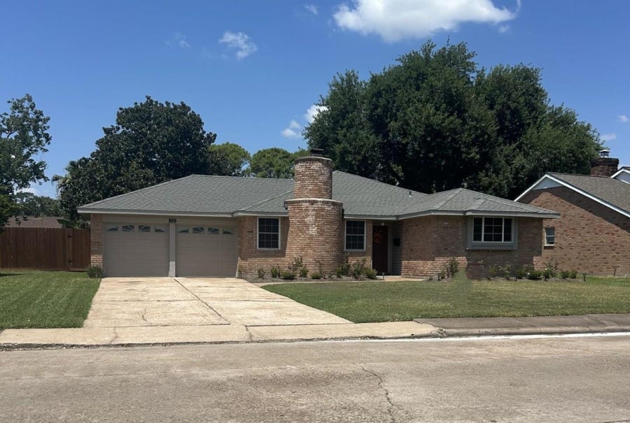 Property photo for 1115 Reseda Drive, Houston, TX