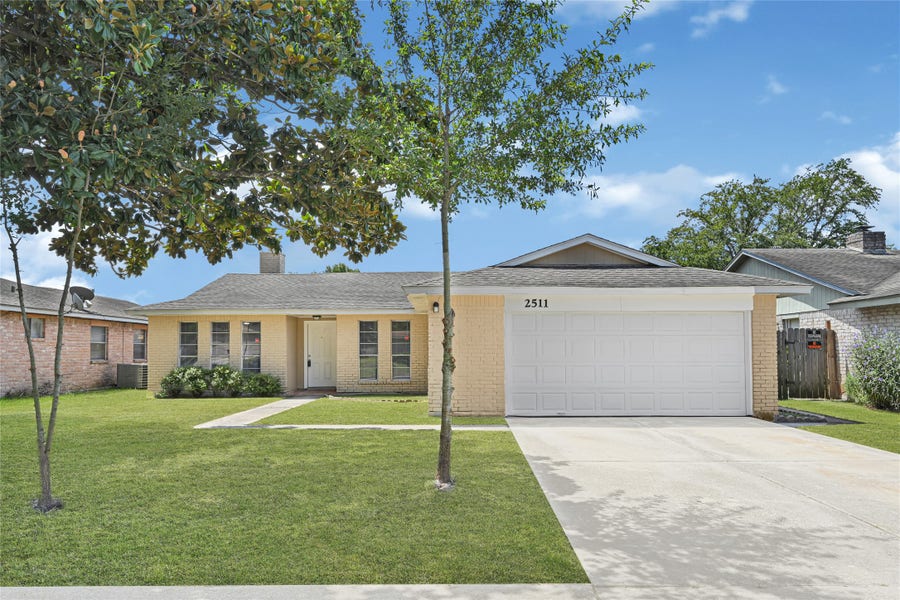 Property photo for 2511 Union Mill Road, Houston, TX