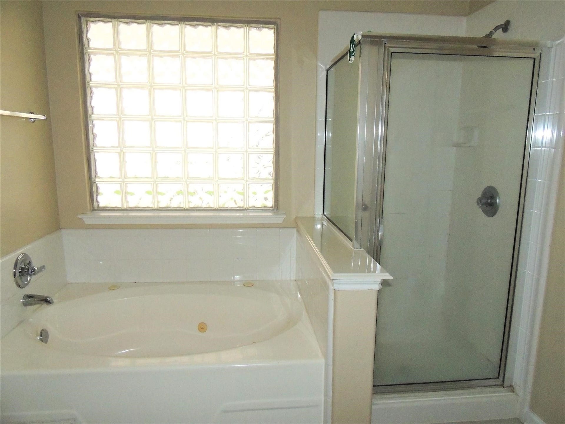 6223 Channelbrook Lane, Spring, TX 77379 6223 Channelbrook Lane, Spring, TX 77379