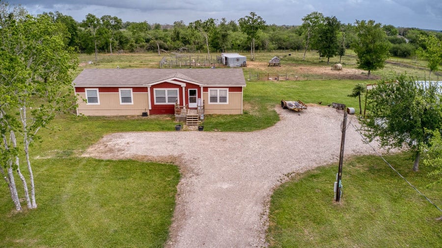 Property photo for 38670 Sadler Road, Brookshire, TX
