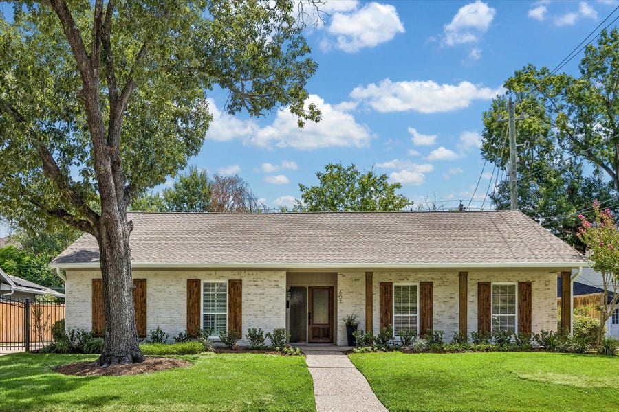 Property photo for 607 Blue Willow Drive, Houston, TX