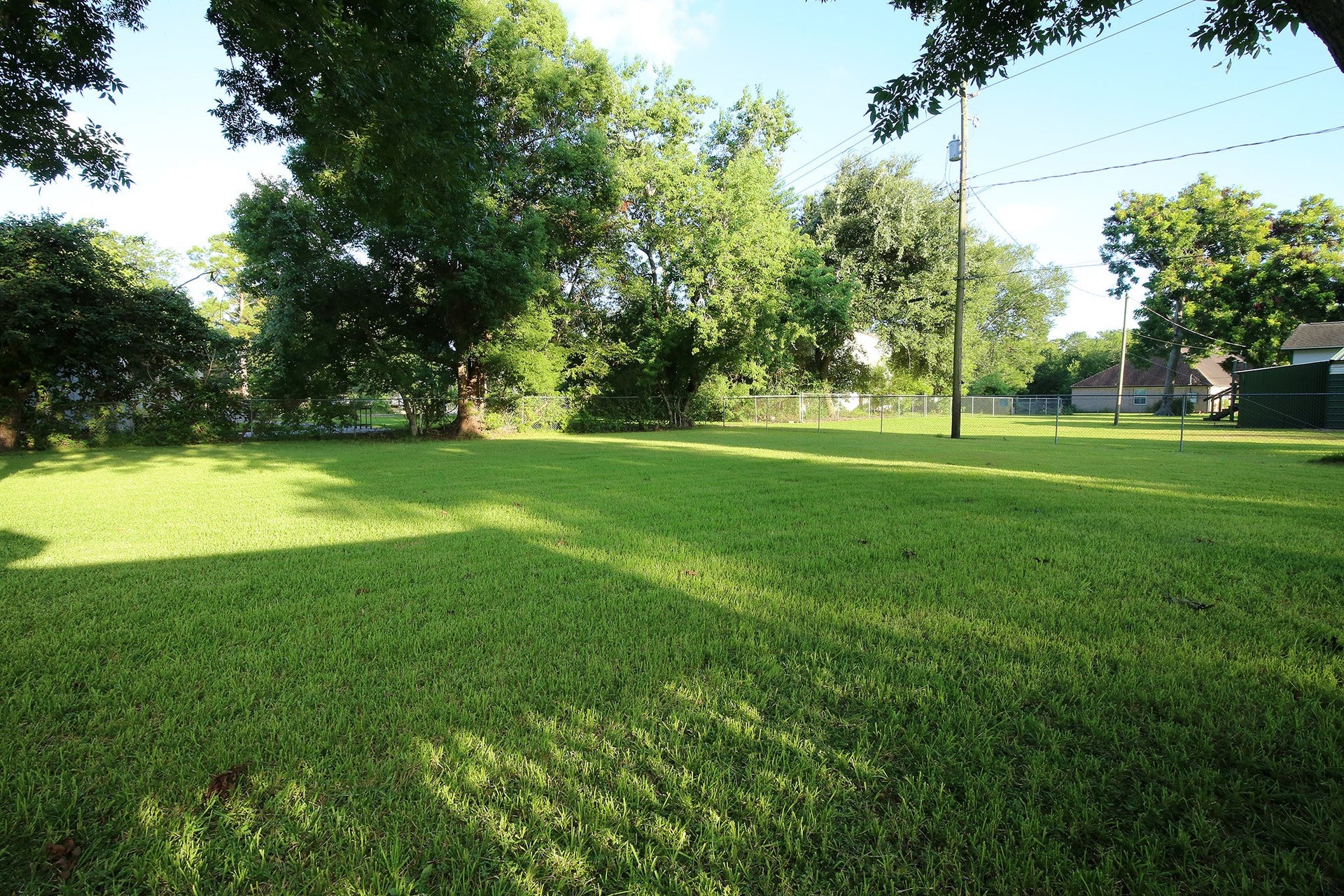 7101 2nd Street, Hitchcock, TX 77563 7101 2nd Street, Hitchcock, TX 77563
