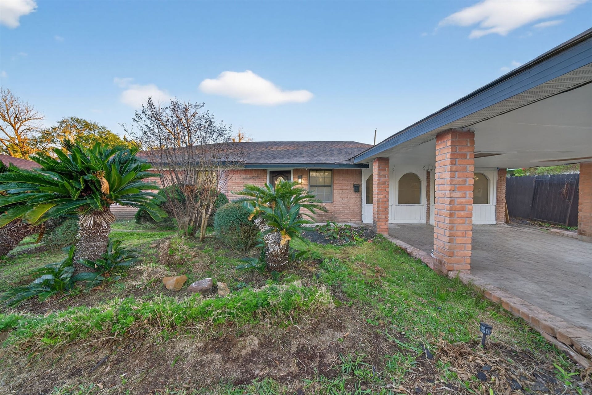 4119 Ebbtide Drive, Houston, TX 77045 4119 Ebbtide Drive, Houston, TX 77045