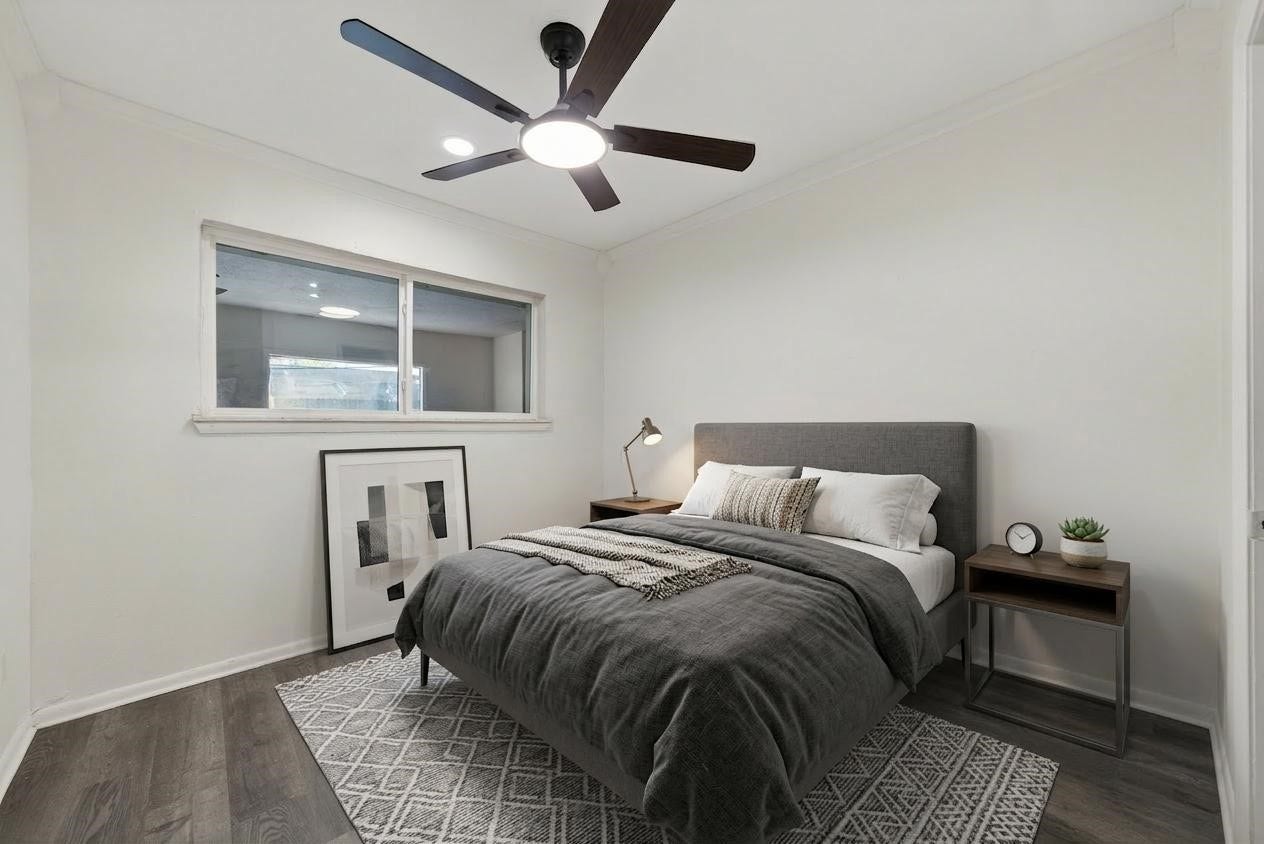 4119 Ebbtide Drive, Houston, TX 77045 Virtually staged bedroom 2
