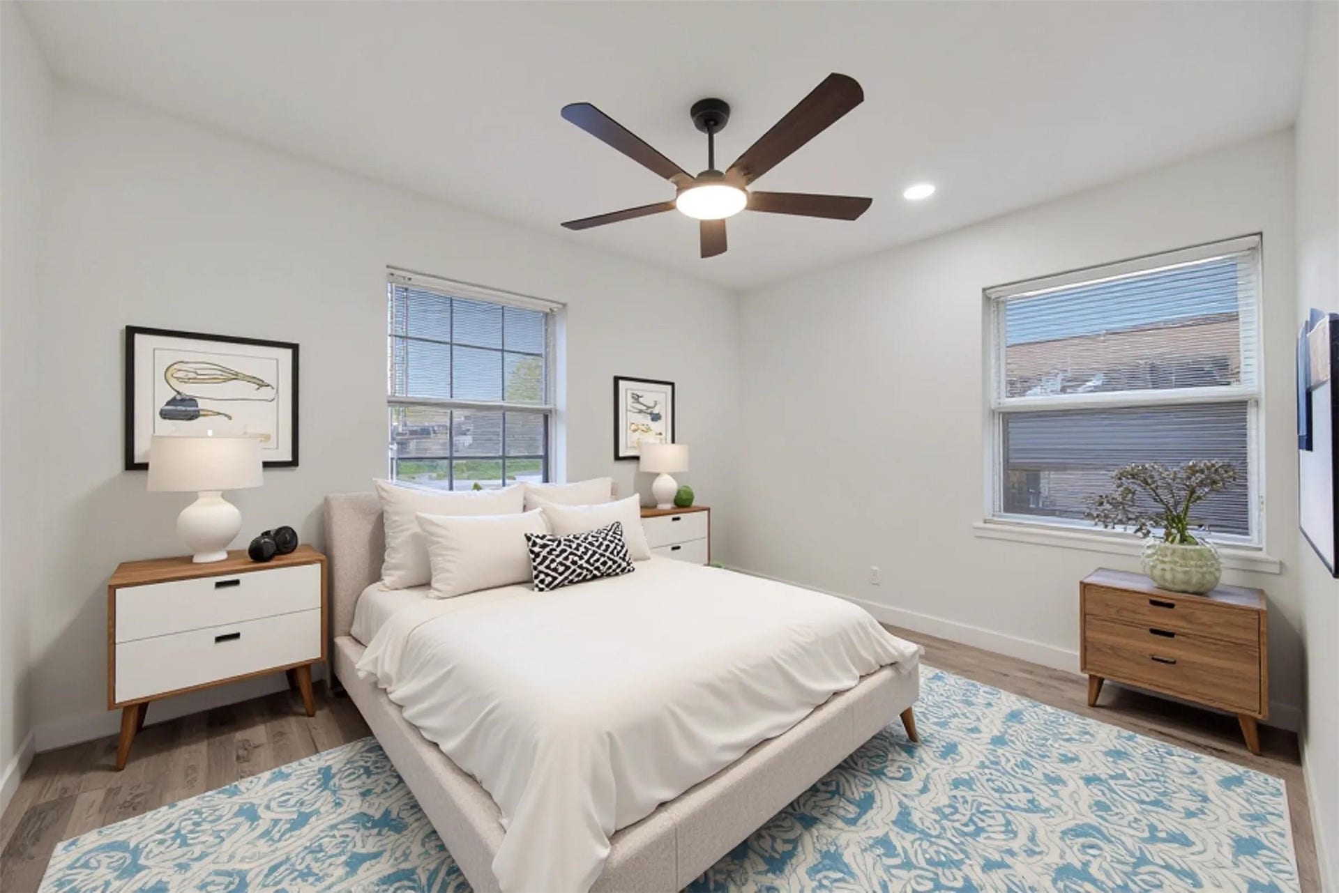 4119 Ebbtide Drive, Houston, TX 77045 Virtually staged bedroom 1