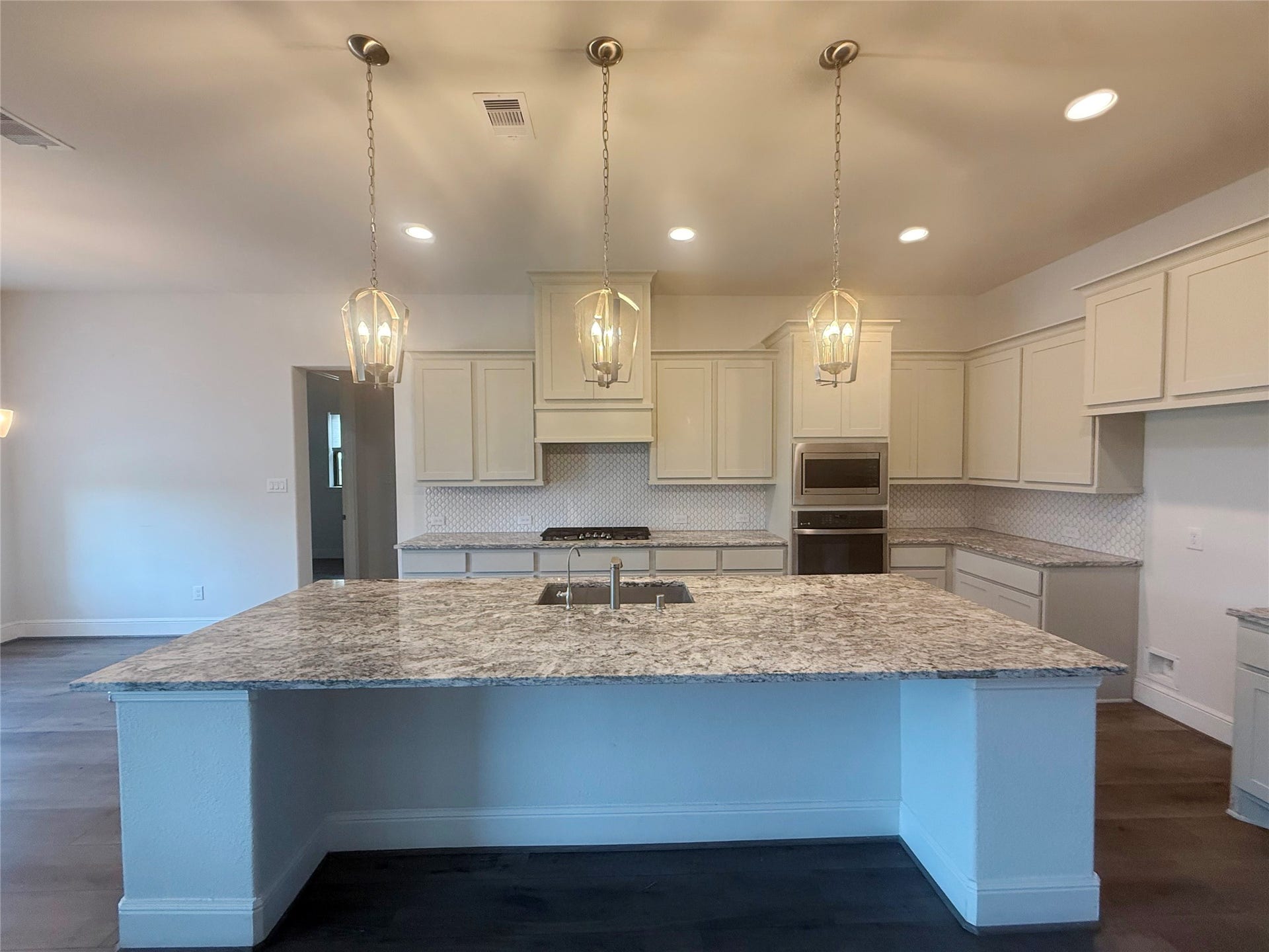 30626 S Creek Way, Fulshear, TX 77441 30626 S Creek Way, Fulshear, TX 77441