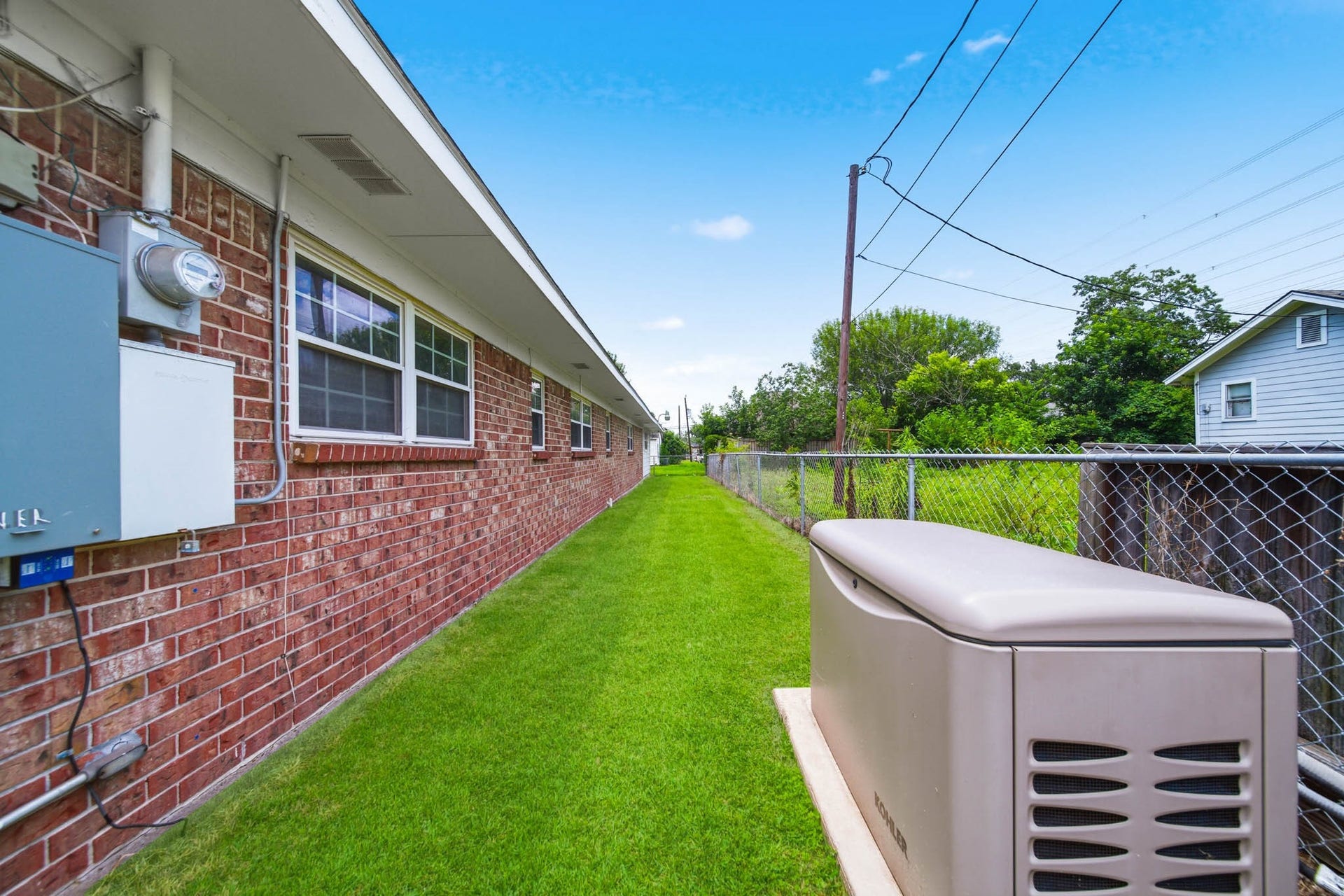 701 Crown Street, Galena Park, TX 77547 Generac Generator - New electrical/plumbing