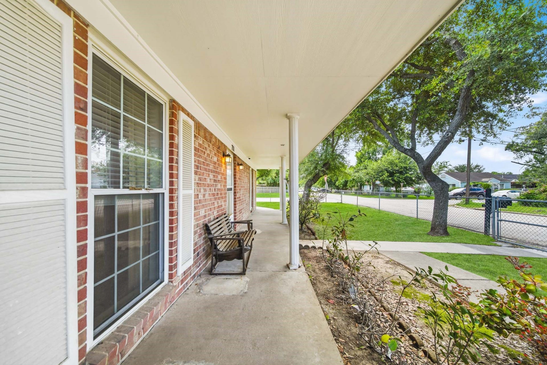 701 Crown Street, Galena Park, TX 77547 Fully covered long porch
