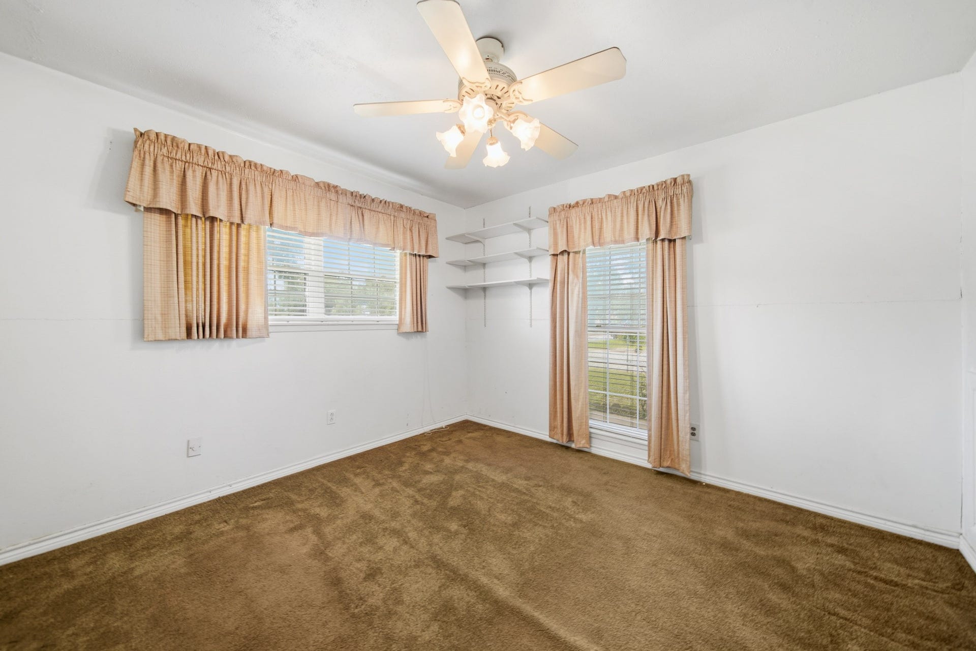 701 Crown Street, Galena Park, TX 77547 Secondary bedroom 2