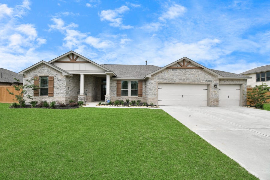 Property photo for 395 Hunter Ranch Way, Dayton, TX