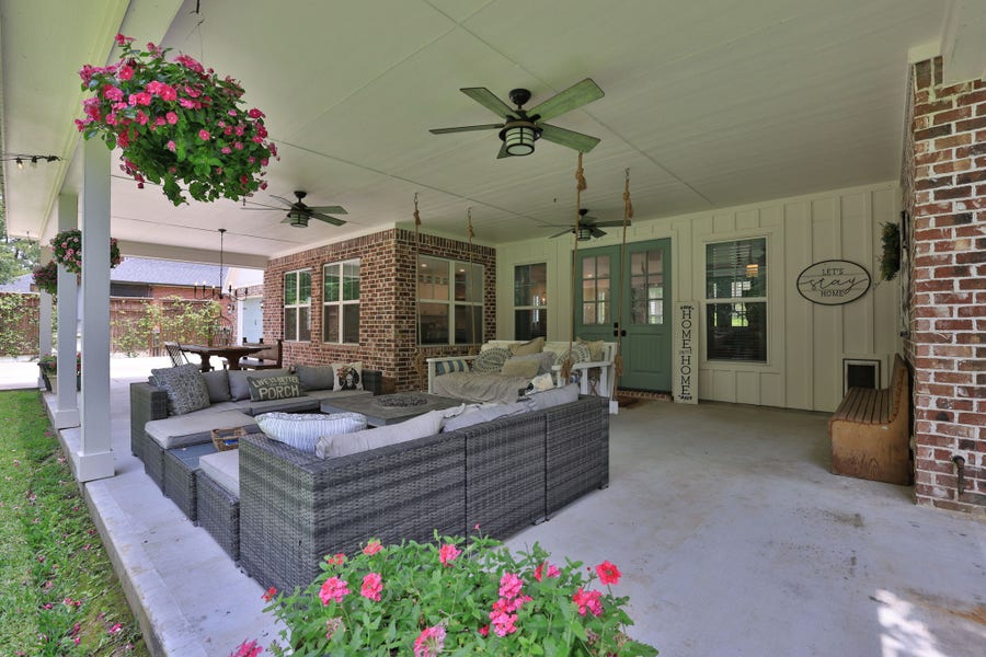 Property photo for 390 Camden Hills W, Montgomery, TX
