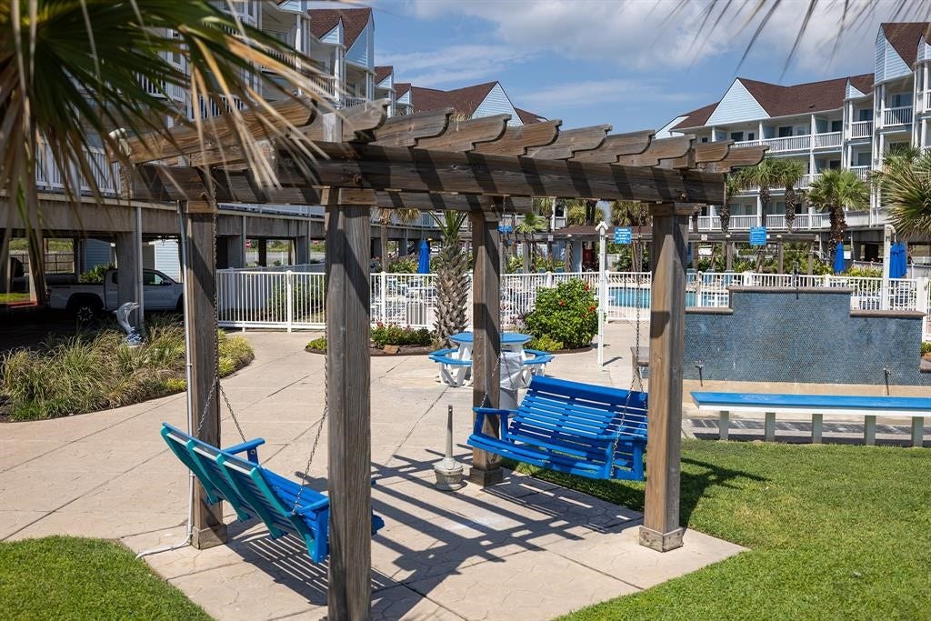 10811 Termini San Luis Pass Road, #2116, Galveston, TX 77554 Swings to enjoy the breeze and sounds of the ocean