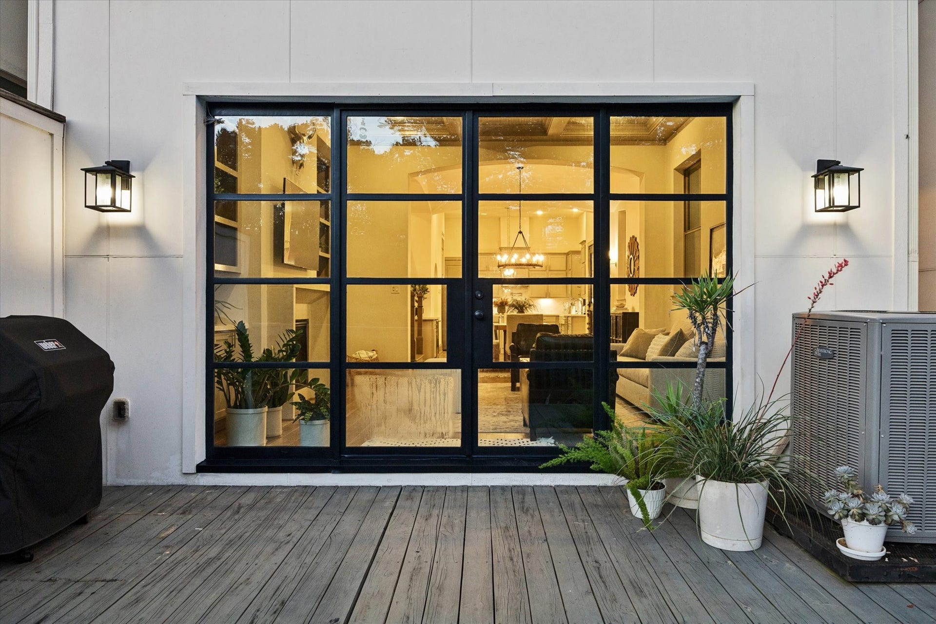1907 W 25th Street, Houston, TX 77008