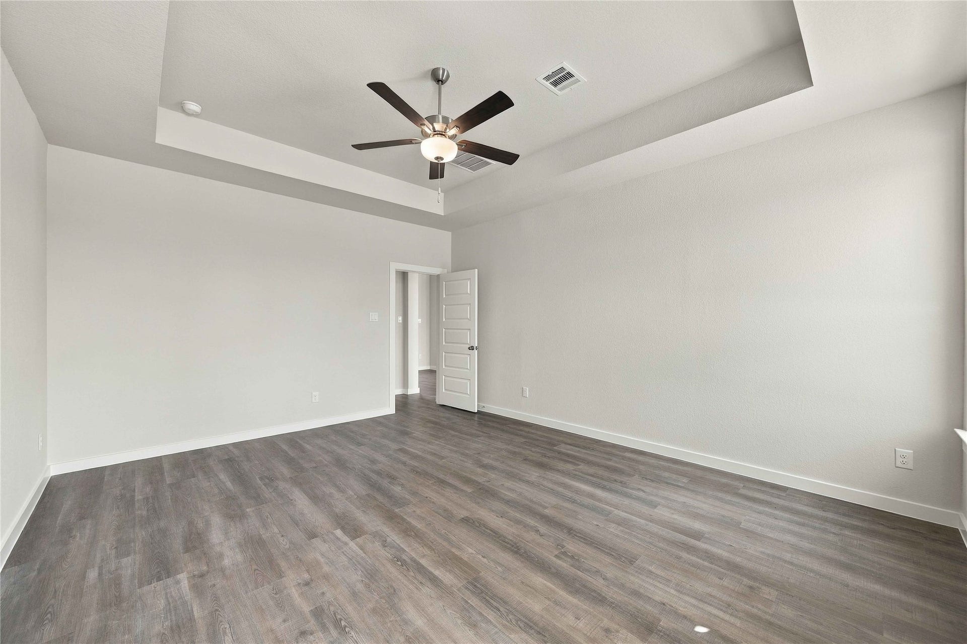 1338 Westfork Drive, Sealy, TX 77474