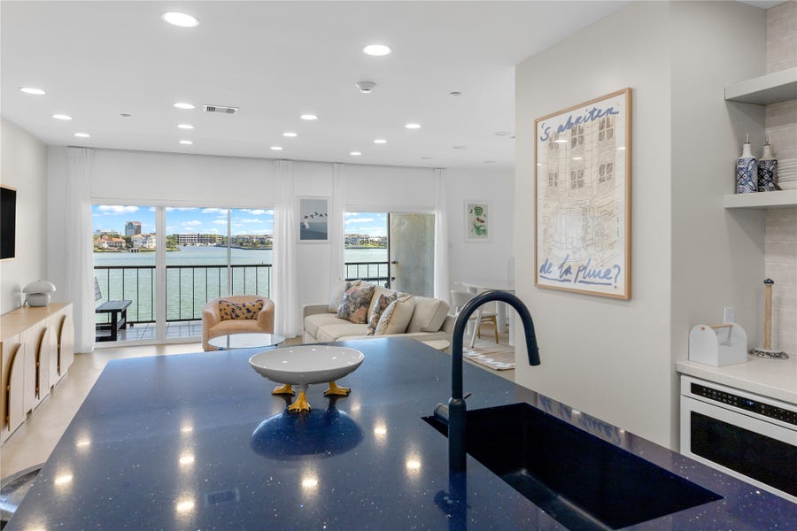 Property photo for 401 Lakeside Lane, #308, Nassau Bay, TX