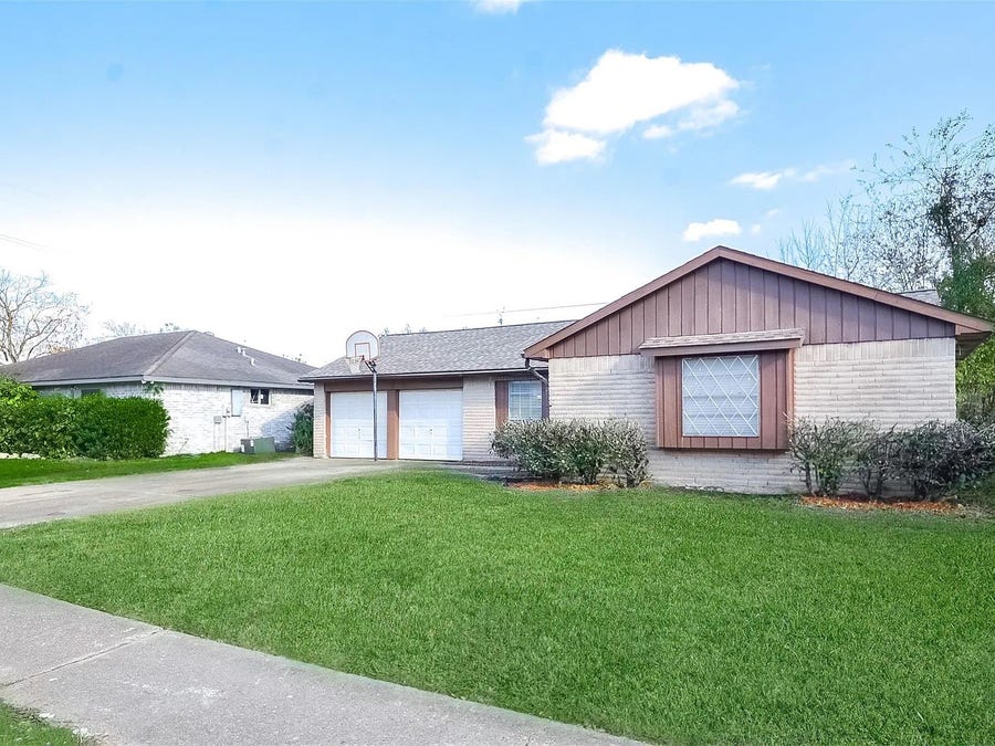 Property photo for 10119 Leawood, Houston, TX